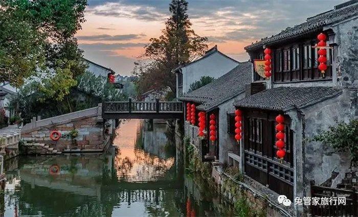 逃离违建房屋5